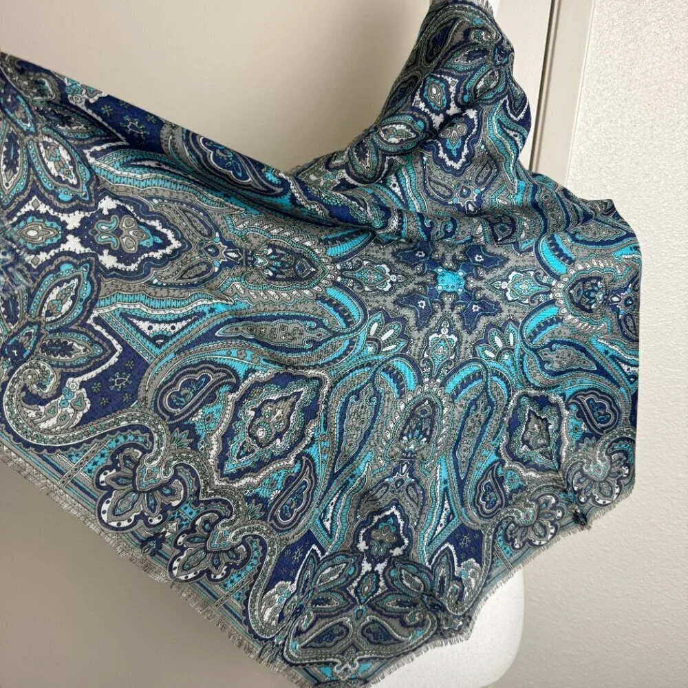 Vintage NWOT Blue Paisley Scarf 25